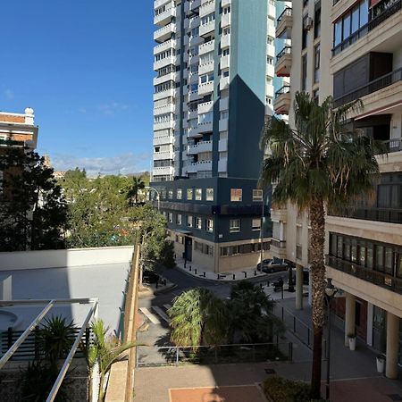 Mediterranean Malagueta Suite Málaga Esterno foto