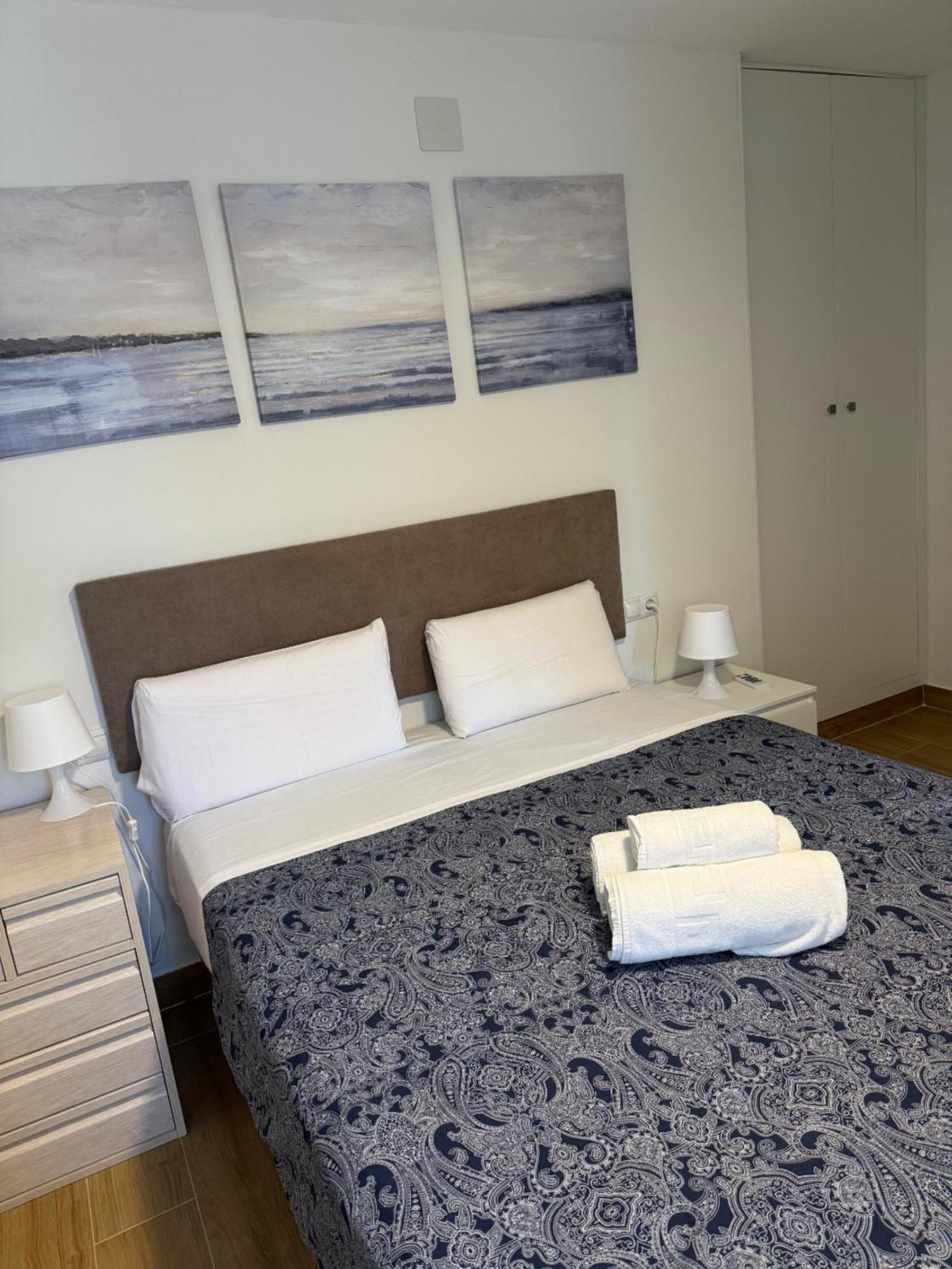 Mediterranean Malagueta Suite Málaga Esterno foto