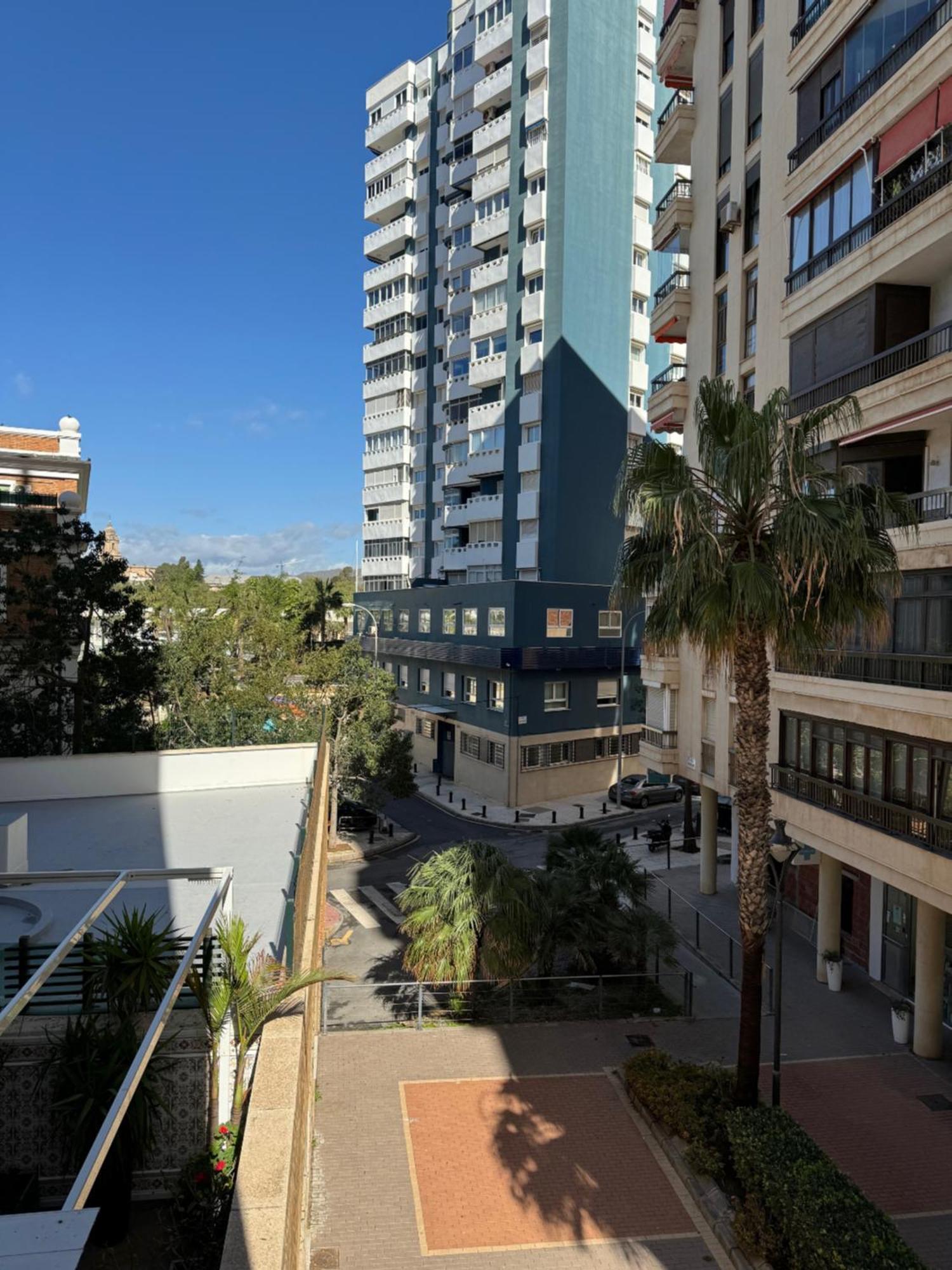 Mediterranean Malagueta Suite Málaga Esterno foto